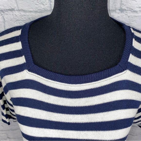 Sag Harbor white w/blue stripe scoopneck short sleeve top women sz large - Picture 4 of 10